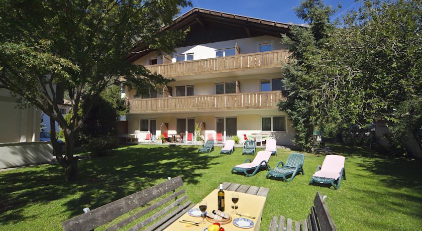 Апартаменты Alpina Residence