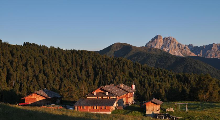 Отель Schutzhütte Kreuzwiese
