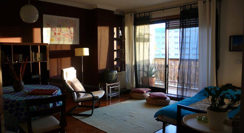 Апартаменты Apartment In Front Beach Of Oporto