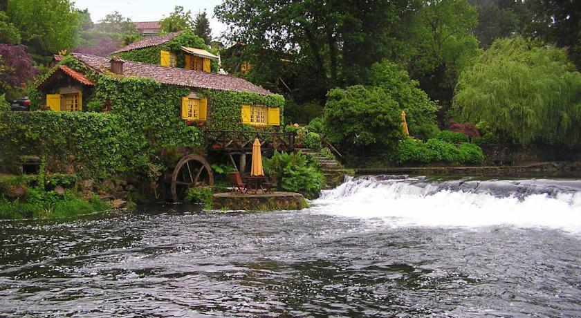 Отель Casas Da Azenha