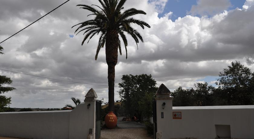 Отель Horta Da Vila