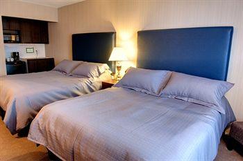 Отель Sandman Inn Blue River