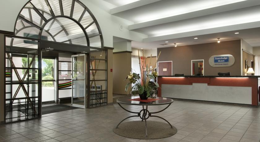 Отель Travelodge Hotel Vancouver Airport