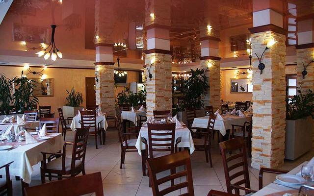 Отель Hotel & SPA Odeon