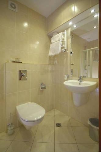 Отель Qubus Hotel Wałbrzych