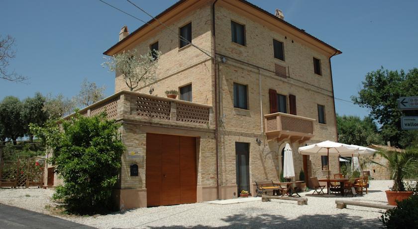 Отель B&B Villa Bussola