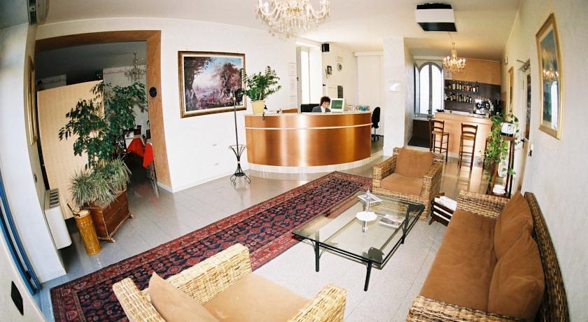 Отель Hotel Novecento