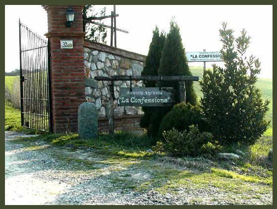 Отель Agriturismo La Confessione