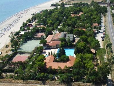 Отель Villaggio Faro Punta Stilo