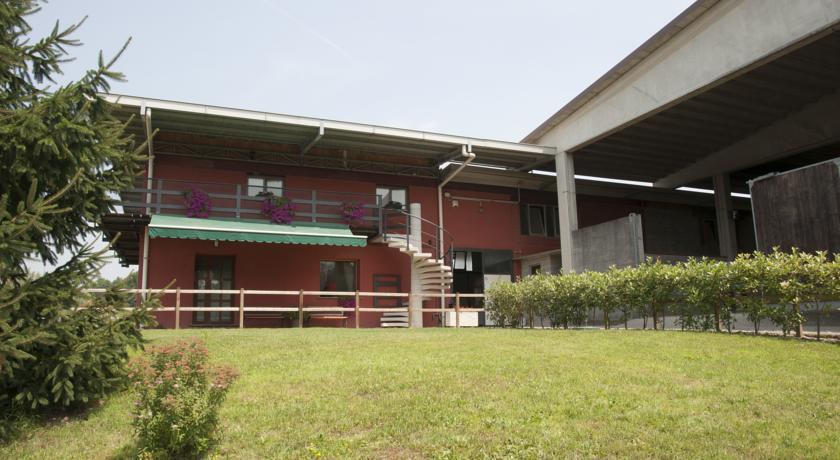 Отель Agriturismo la Ca' Rossa