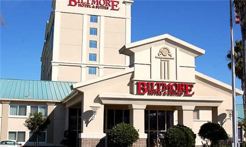 Отель Biltmore Hotel & Suites