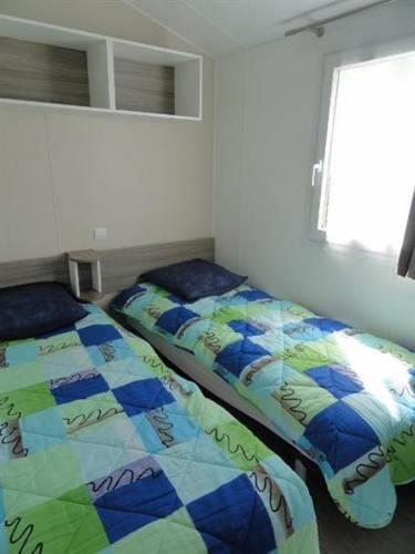 Отель Camping Le Lagon Bleu