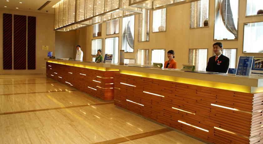 Отель Holiday Inn Binhai Tianjin
