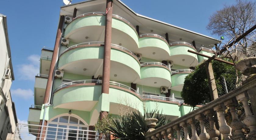 Hotel Hoti