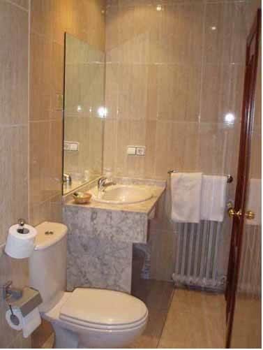 Отель City Express Covadonga
