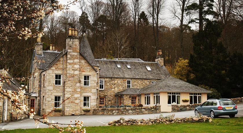 Отель East Haugh House Hotel
