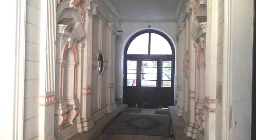 naHdran Apartment