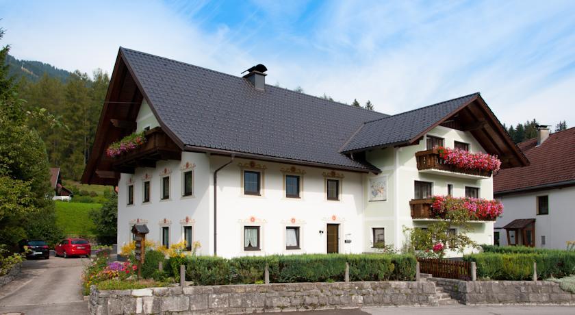 Апартаменты Gästehaus Hosp