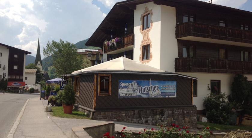 Гостевой дом Pension Flatscher Sportcafe