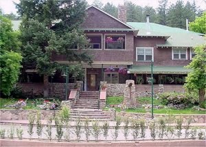 Отель Alps Boulder Canyon Inn