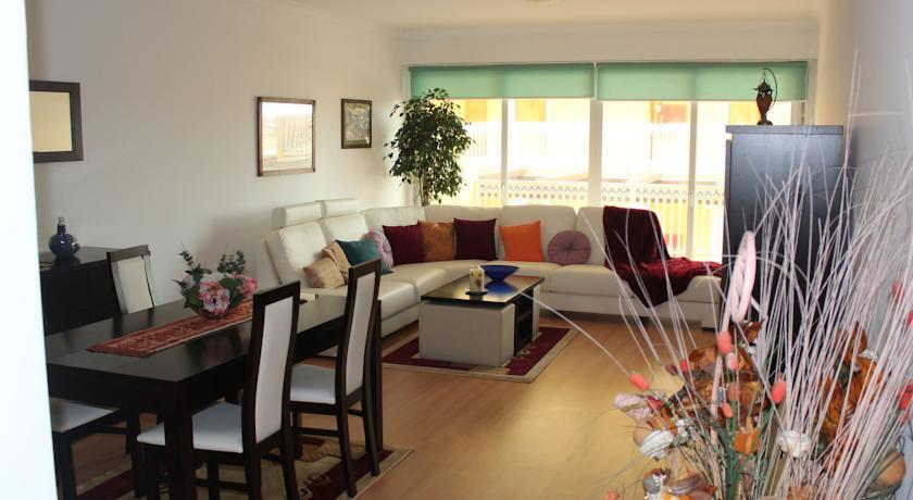 Отель Marazul Residence