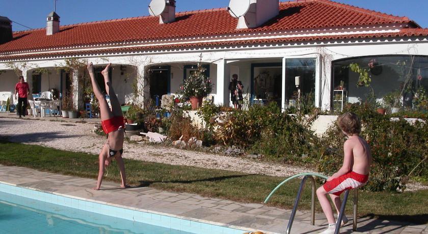 Отель Casa das Flores