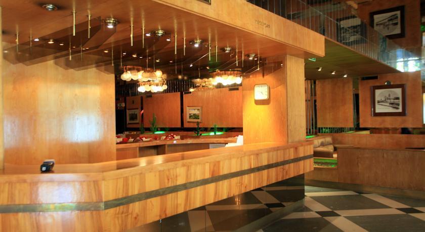 Отель Hotel Viana Sol