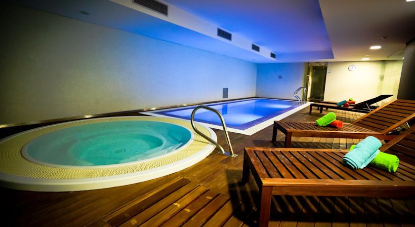 Отель Premium Setubal Hotel & Spa