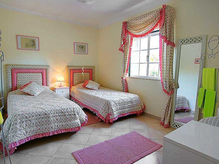 Вилла Quinta das Laranjeiras
