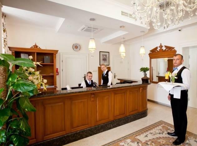 Отель Hotel Willa Hueta