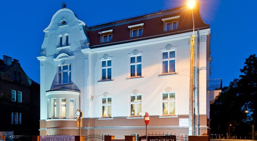 Отель Hotel Spałka