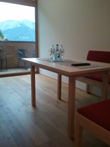 Отель Hotel Gasthaus Alpenrose