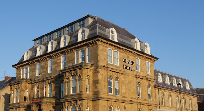 Отель Grand Hotel