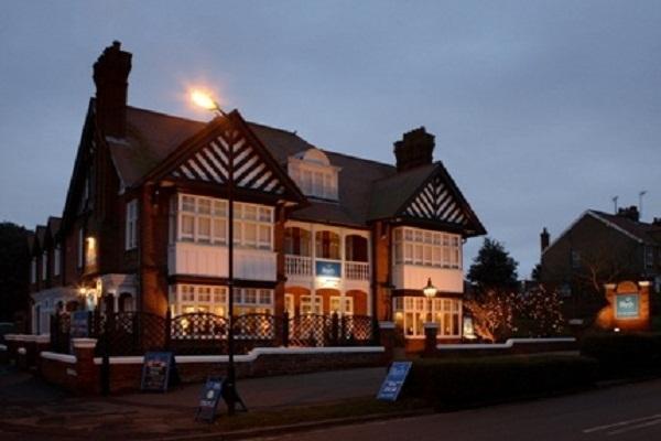Отель Blyth Hotel