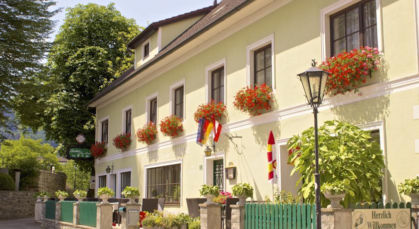 Отель Hotel zur Linde