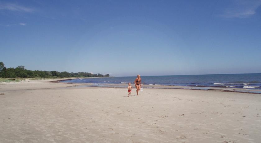 Апартаменты Holiday home Byggmästaregatan Borrby