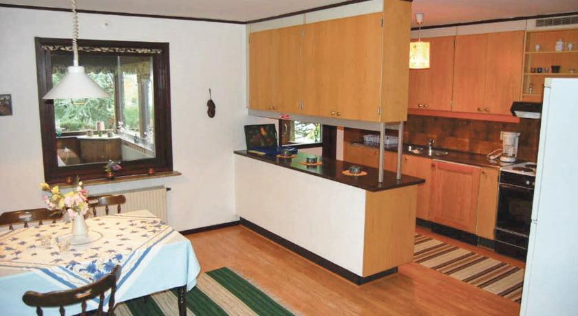Апартаменты Holiday home Köpmangatan Borrby