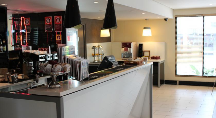 Отель Hotel Ibis Newcastle