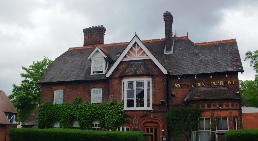 Отель Harefield Manor Hotel
