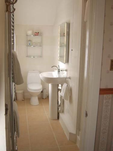 Мини-отель Hillview House B&B
