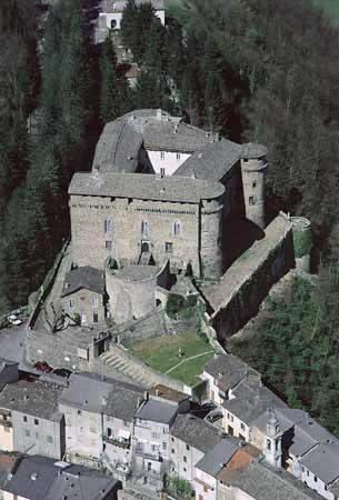 Отель Castello Di Compiano Hotel Relais Museum