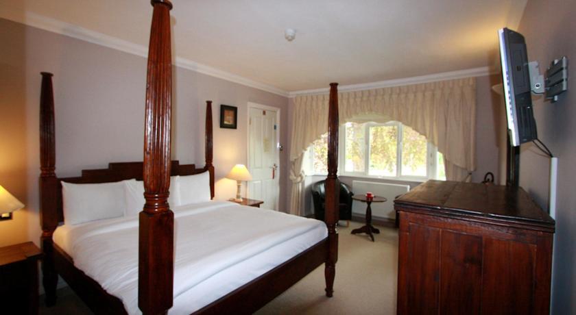 Мини-отель Weir View House