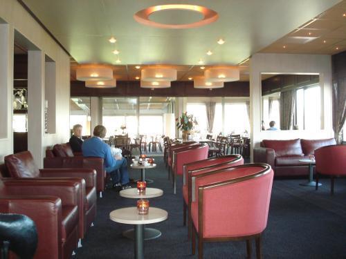 Отель Tulip Inn Franeker