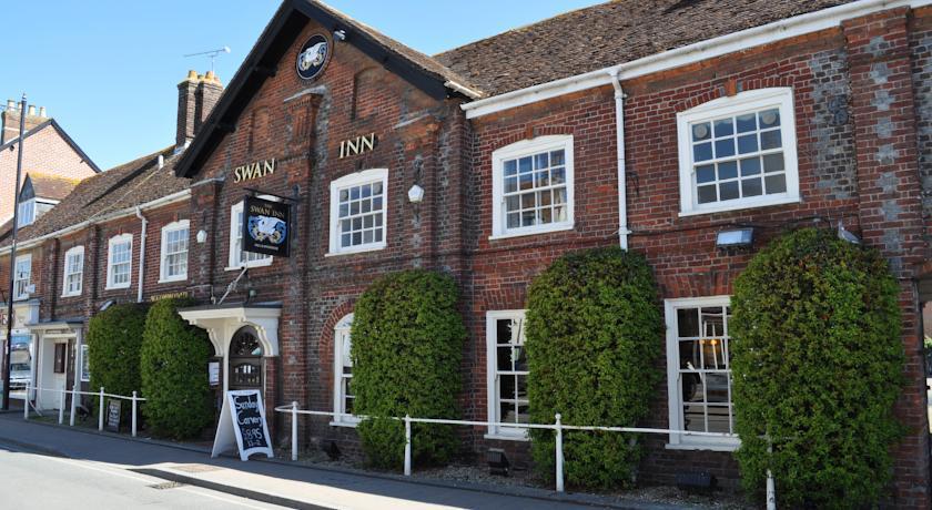 Отель The Swan Inn