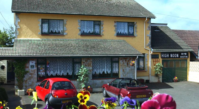 Гостевой дом High Noon Guest House