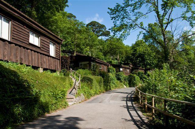 Отель Churchwood Valley