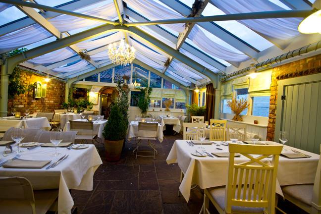 Отель The Old Bakery Restaurant with Rooms