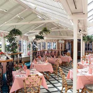 Отель Best Western Moores Central Hotel