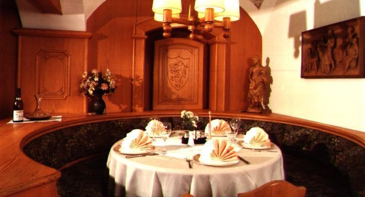 Отель Maurer Gasthof-Vinothek