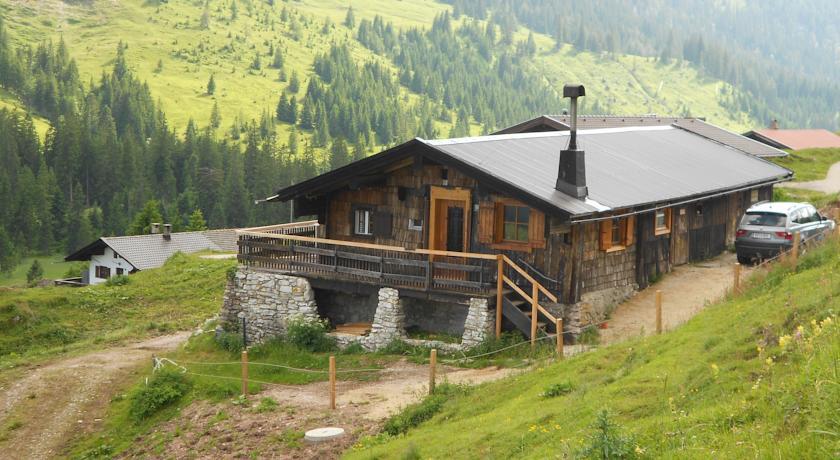 Отель Almhütte Ackernalm